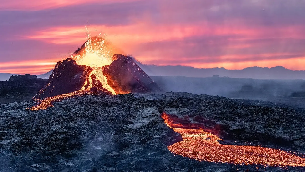 阿黑颜 - 火山之心纪录片